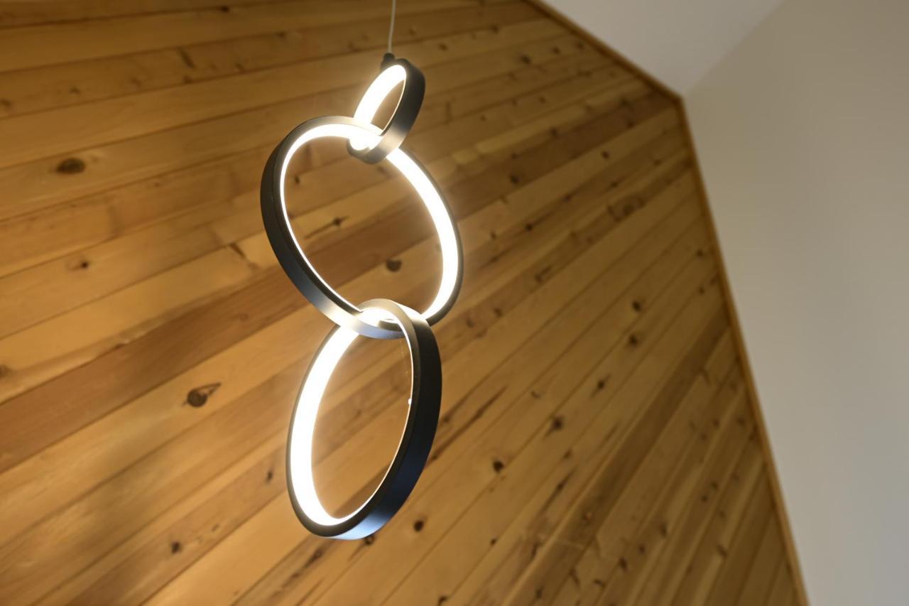 セイラム Modern Upstairs Loft - Newly Renovated!ヴィラ エクステリア 写真